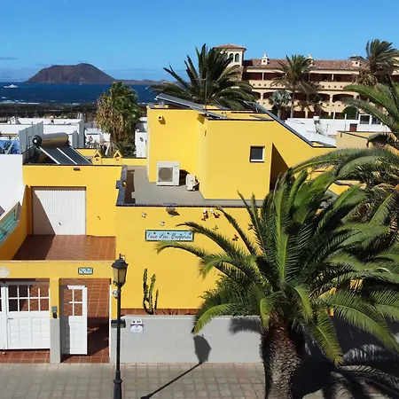 Mariposas Villa