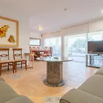 Villa Mariposas *